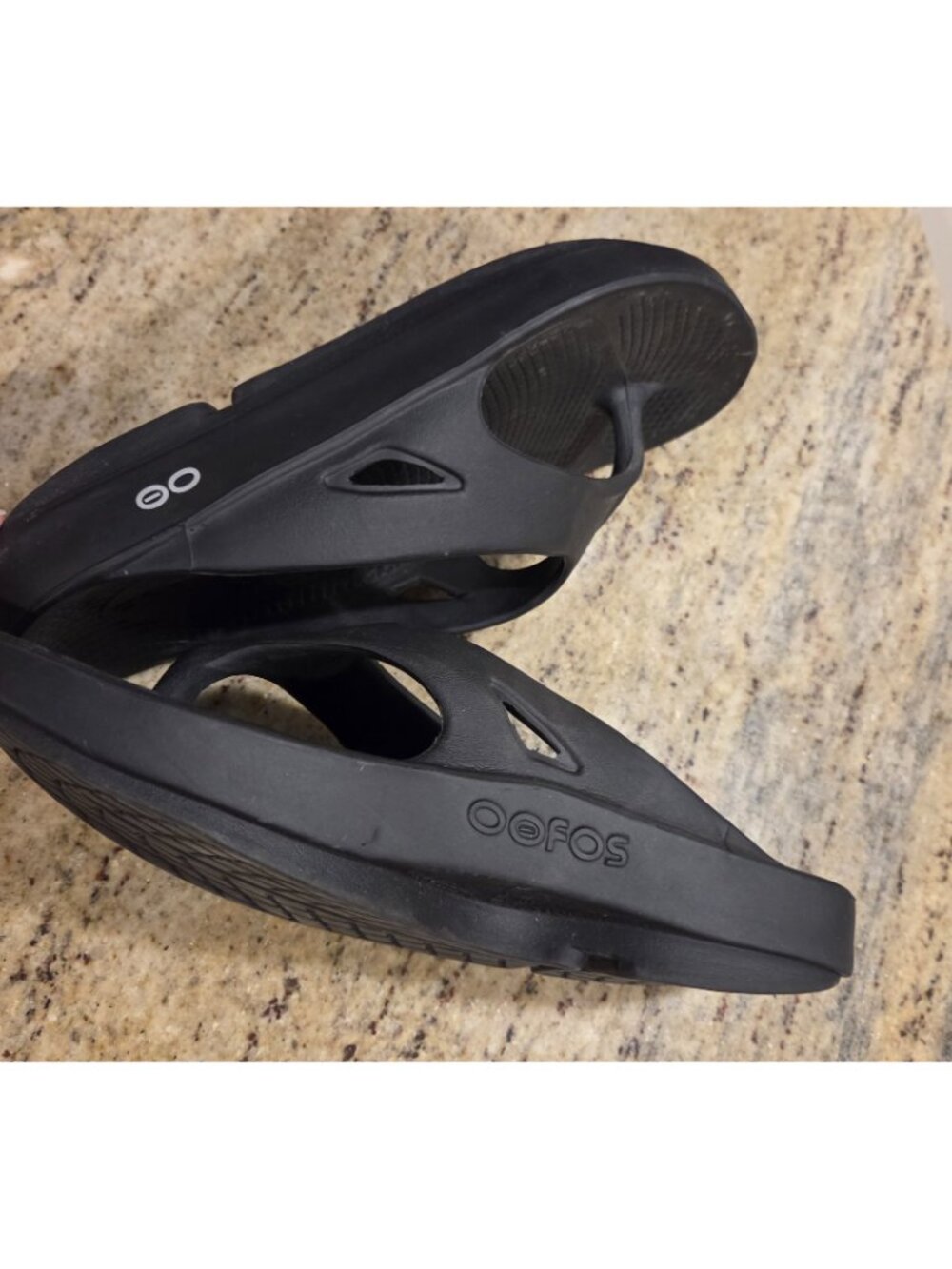 Oofos Original Unisex Recovery Thong Flip-Flop Black Men Size 8 Womens 10 EU 41 - Picture 6 of 14